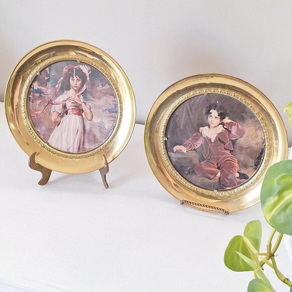 2 Vintage Brass Round Picture frames with Boy and Girl Art - Framed Wall Hanging - Picture 1 of 6